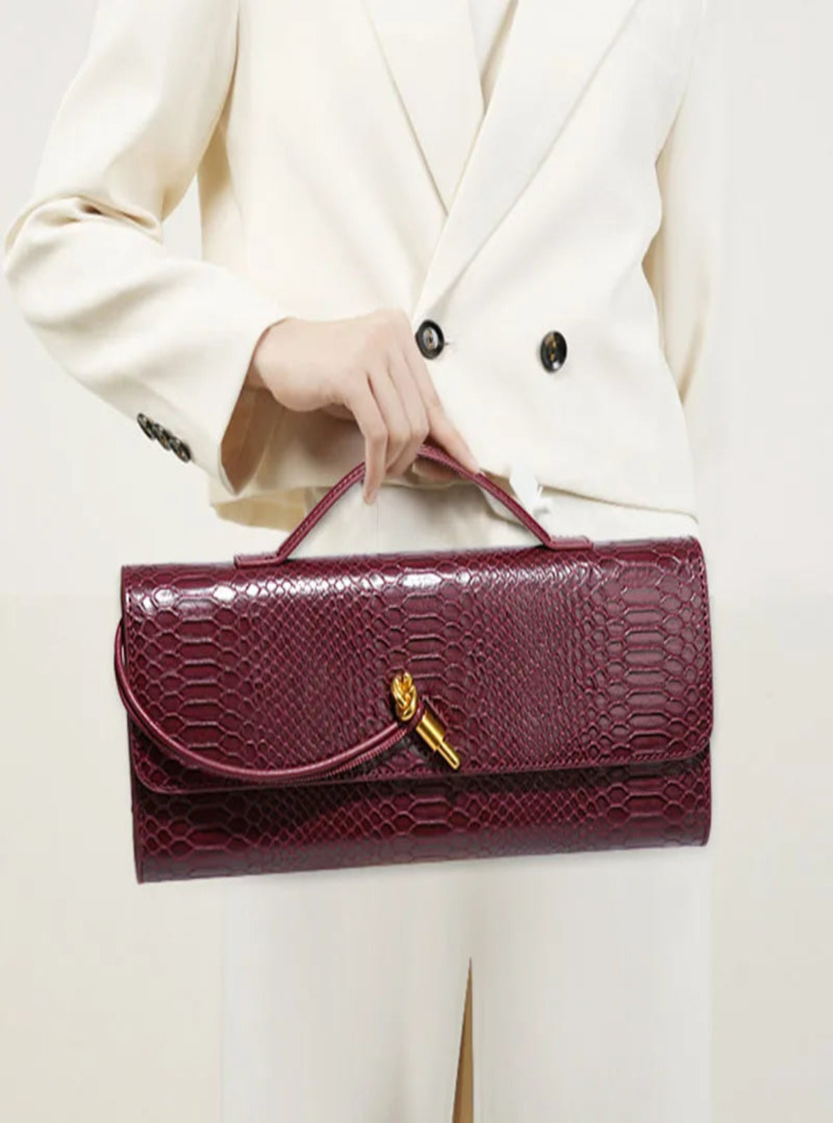 Crocodile Embossed Clutch Shoulder Bag