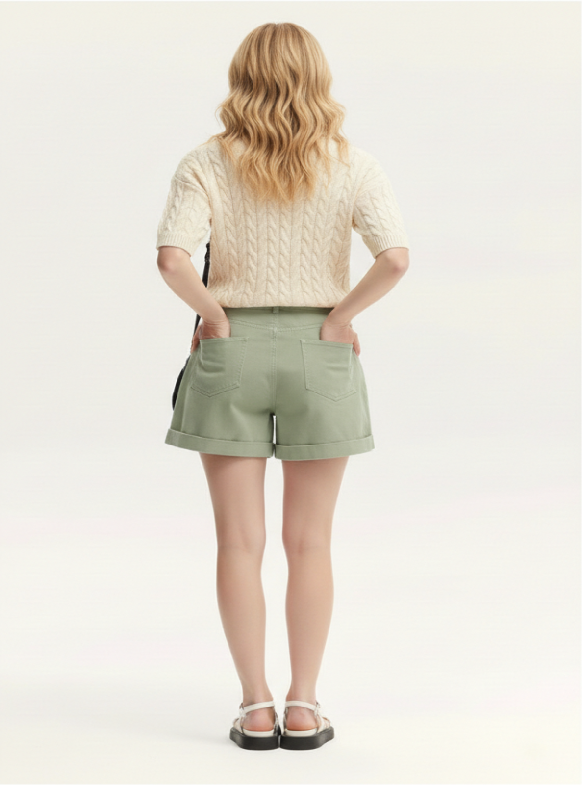 Relaxed Gathered-Waist Twill Short