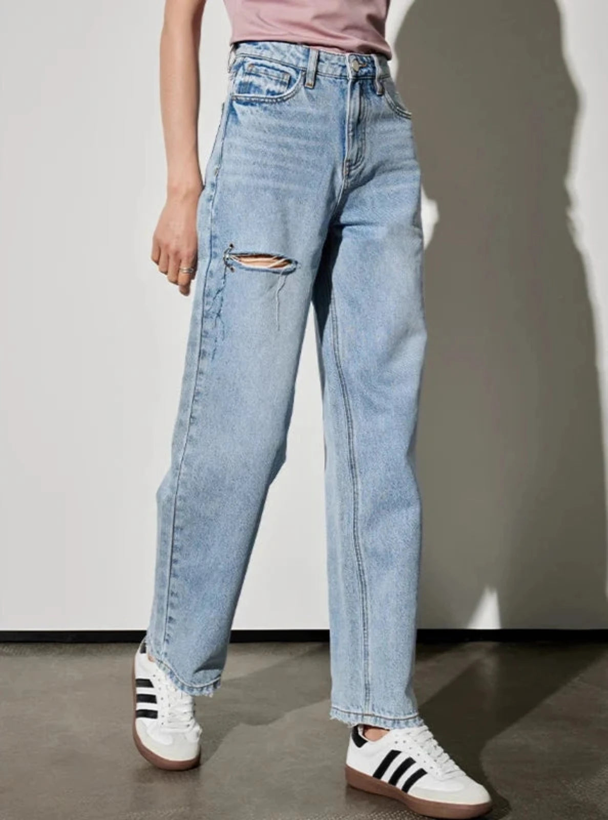 High Rise Straight Fit Jeans