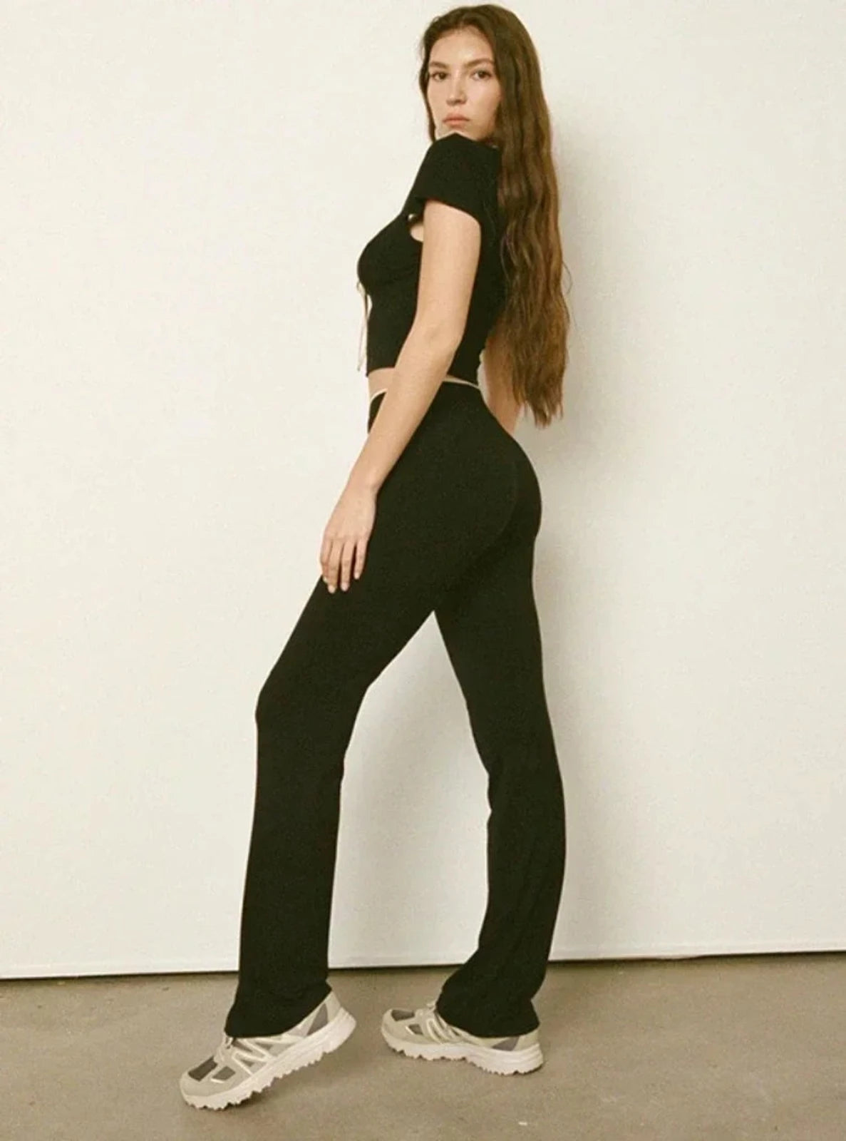 Straight-cut Flared Pants