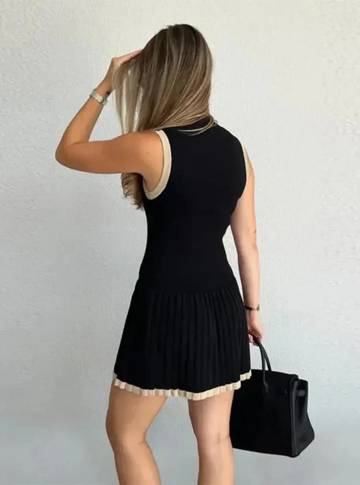 Sleeveless Rib-knit Dress